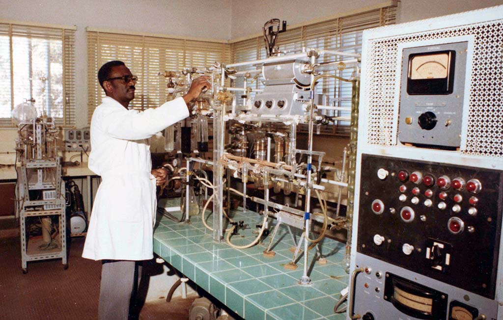 Who was Cheikh Anta Diop and why we all must know about him?